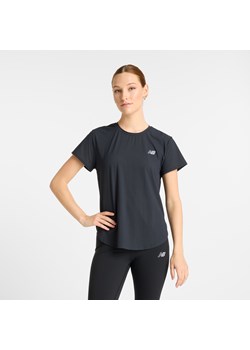 Koszulka damska New Balance WT51227BK – czarna ze sklepu New Balance Poland w kategorii Bluzki damskie - zdjęcie 185754205