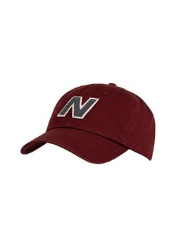 Czapka New Balance LAH21214MCR – bordowa ze sklepu New Balance Poland w kategorii Czapki z daszkiem męskie - zdjęcie 185754215