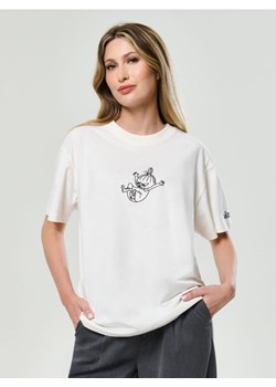 Sinsay - Bawełniana koszulka z nadrukiem The Moomins - kremowy ze sklepu Sinsay w kategorii Bluzki damskie - zdjęcie 185754799