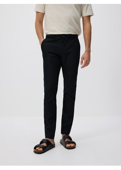 Reserved - Spodnie chino slim fit - czarny ze sklepu Reserved w kategorii Spodnie męskie - zdjęcie 185756798