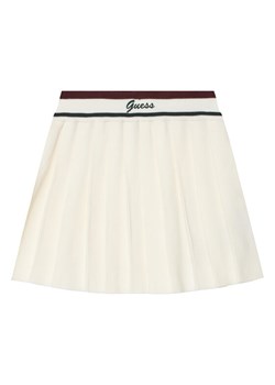 Guess Spódnica plisowana J5BD16 Z1152 Écru Regular Fit ze sklepu MODIVO w kategorii Spódnice dziewczęce - zdjęcie 185761335