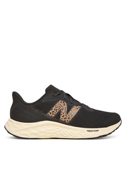 New Balance Buty do biegania Arishi WARISIK4 Czarny ze sklepu MODIVO w kategorii Buty sportowe damskie - zdjęcie 185761449