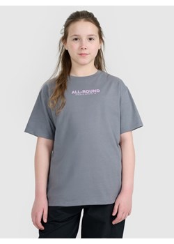 Dziewczęcy t-shirt z nadrukiem oversize 4F 4FJWAW25TTSHF2387 - szary ze sklepu Sportstylestory.com w kategorii Bluzki dziewczęce - zdjęcie 185769848
