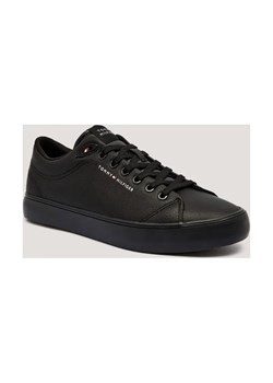 Tommy Hilfiger Sneakersy ze sklepu Gomez Fashion Store w kategorii Buty sportowe męskie - zdjęcie 185770677