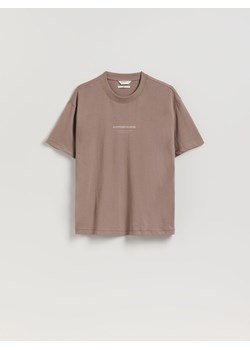 Reserved - T-shirt boxy z nadrukiem - beżowy ze sklepu Reserved w kategorii T-shirty męskie - zdjęcie 185778417