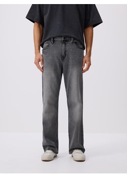 Reserved - Jeansy bootcut z efektem sprania - jasnoszary ze sklepu Reserved w kategorii Jeansy męskie - zdjęcie 185783806