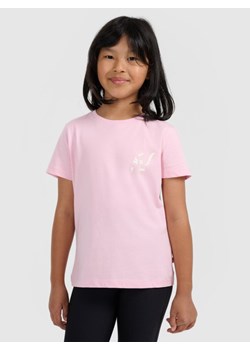 Dziewczęcy t-shirt z nadrukiem 4F 4FJWAW25TTSHF2396 - różowy ze sklepu Sportstylestory.com w kategorii Bluzki dziewczęce - zdjęcie 185784969