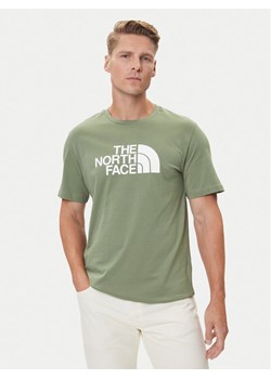 The North Face T-Shirt Easy NF0A8A6C Zielony Regular Fit ze sklepu MODIVO w kategorii T-shirty męskie - zdjęcie 185793089