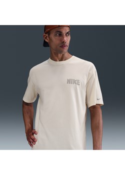 Męski T-shirt do biegania Nike - Brązowy ze sklepu Nike poland w kategorii T-shirty męskie - zdjęcie 185795747
