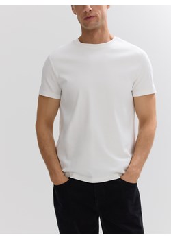 Reserved - T-shirt slim z bawełny merceryzowanej - złamana biel - id: 408GQ-01X - marki Reserved - 185802175 Reserved - T-shirt slim z bawełny merceryzowanej - złamana biel ze sklepu Reserved w kategorii T-shirty męskie - zdjęcie 185802175