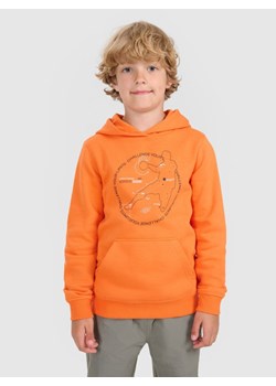 Chłopięca bluza nierozpinana z kapturem 4F 4FJWAW25TSWSM1958 - cpomarańczowa ze sklepu Sportstylestory.com w kategorii Bluzy chłopięce - zdjęcie 185805688