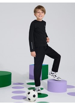 Sinsay - Spodnie sportowe Active - czarny - id: 138AX-99X - marki Sinsay - 185815406 Sinsay - Spodnie sportowe Active - czarny ze sklepu Sinsay w kategorii Spodnie chłopięce - zdjęcie 185815406
