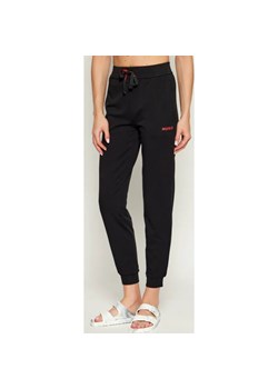 Hugo Bodywear Spodnie od piżamy ID | Regular Fit ze sklepu Gomez Fashion Store w kategorii Piżamy damskie - zdjęcie 185822949