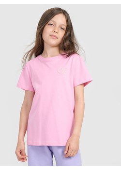Dziewczęcy t-shirt z nadrukiem 4F 4FJRAW25TTSHF3199 - różowy ze sklepu Sportstylestory.com w kategorii Bluzki dziewczęce - zdjęcie 185837638