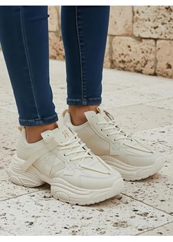 Beżowe sneakersy damskie Platina Roma na płaskim obcasie skóra eko 5 cm ze sklepu royalfashion.pl w kategorii Buty sportowe damskie - zdjęcie 185838645