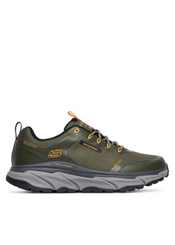 Trekkingi Skechers D'Lux Journey 237419 GRN Khaki ze sklepu eobuwie.pl w kategorii Buty trekkingowe męskie - zdjęcie 185841686