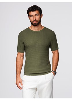 Strukturalna dzianinowa koszulka męska - oliwkowa V1 OM-TSCT-0253 ze sklepu ombre w kategorii T-shirty męskie - zdjęcie 185843509