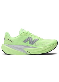 Buty damskie New Balance FuelCell Rebel v5 WFCXLZ5 – zielone ze sklepu New Balance Poland w kategorii Buty sportowe damskie - zdjęcie 185847035