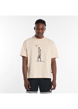 Koszulka męska New Balance MT53611BIS – beżowa ze sklepu New Balance Poland w kategorii T-shirty męskie - zdjęcie 185847037