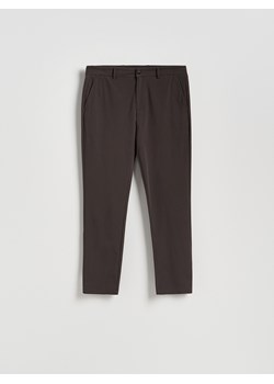 Reserved - Spodnie chino slim fit - ciemnobrązowy ze sklepu Reserved w kategorii Spodnie męskie - zdjęcie 185848836
