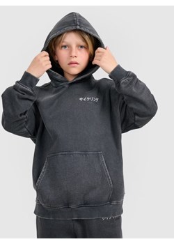 Chłopięca bluza nierozpinana z kapturem 4F 4FJRAW25TSWSM2344 - szara ze sklepu Sportstylestory.com w kategorii Bluzy chłopięce - zdjęcie 185854715