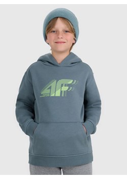 Chłopięca bluza nierozpinana z kapturem 4F 4FJRAW25TSWSM2414 - turkusowa ze sklepu Sportstylestory.com w kategorii Bluzy chłopięce - zdjęcie 185854808
