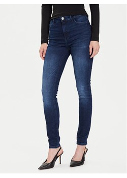 Guess Jeansy W5BA46 D0791 Niebieski Skinny Fit ze sklepu MODIVO w kategorii Jeansy damskie - zdjęcie 185868586