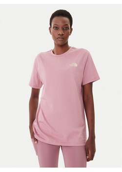The North Face T-Shirt Redbox NF0A87NK Różowy Relaxed Fit ze sklepu MODIVO w kategorii Bluzki damskie - zdjęcie 185868858