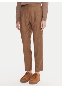 Weekend Max Mara Spodnie materiałowe Caldaia 2525136152 Brązowy Regular Fit ze sklepu MODIVO w kategorii Spodnie damskie - zdjęcie 185868868