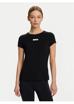 EA7 Emporio Armani T-Shirt 7W000673 AF12945 UC001 Czarny Slim Fit ze sklepu MODIVO w kategorii Bluzki damskie - zdjęcie 185870176