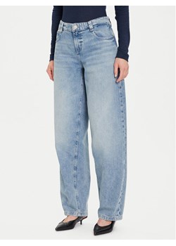 Guess Jeansy W5BA2L D0742 Niebieski Baggy Fit ze sklepu MODIVO w kategorii Jeansy damskie - zdjęcie 185870447