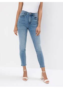 Mohito - Jeansy skinny push up PETITE - niebieski - id: 421CZ-05J - marki Mohito - 185884789 Mohito - Jeansy skinny push up PETITE - niebieski ze sklepu Mohito w kategorii Jeansy damskie - zdjęcie 185884789