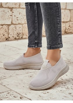 Royalfashion Wsuwane damskie materiałowe buty sportowe Serra ze sklepu royalfashion.pl w kategorii Buty sportowe damskie - zdjęcie 185885466