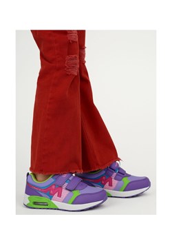 Dziewczęce fioletowe buty sportowe na rzepy /A8-2 18128 T292/ ze sklepu Pantofelek24.pl w kategorii Buty sportowe dziecięce - zdjęcie 185890089