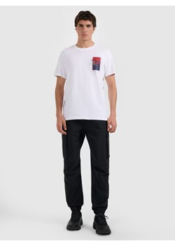 Męski t-shirt z nadrukiem 4F 4FRAW25TTSHM3256 - biały ze sklepu Sportstylestory.com w kategorii T-shirty męskie - zdjęcie 185900517