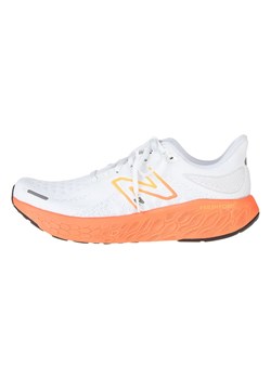 New Balance Buty sportowe w kolorze białym ze sklepu Limango Polska w kategorii Buty sportowe męskie - zdjęcie 185904046