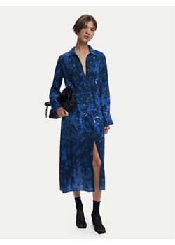 Desigual Sukienka koszulowa Licuado 25WWVW23 Niebieski Regular Fit ze sklepu MODIVO w kategorii Sukienki - zdjęcie 185913428