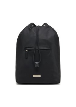Calvin Klein Plecak Sleek Drawstring Sling LV04D3145G Czarny ze sklepu MODIVO w kategorii Plecaki - zdjęcie 185913959
