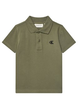 Calvin Klein Jeans Polo Essential IB0IB02486 M Zielony Regular Fit ze sklepu MODIVO w kategorii T-shirty chłopięce - zdjęcie 185914098