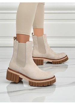 Botki na słupku z eko nubuku Amber Walk ze sklepu royalfashion.pl w kategorii Botki - zdjęcie 185923435