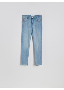 Reserved - Jeansy slim fit ze średnim stanem - turkusowy - id: 089AO-56J - marki Reserved - 185929667 Reserved - Jeansy slim fit ze średnim stanem - turkusowy ze sklepu Reserved w kategorii Jeansy damskie - zdjęcie 185929667