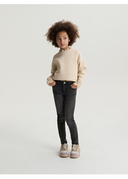 Reserved - Elastyczne jeansy slim - czarny ze sklepu Reserved w kategorii Spodnie dziewczęce - zdjęcie 185929717