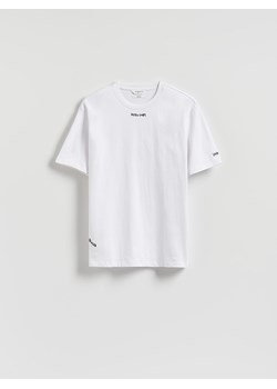 Reserved - T-shirt relaxed z haftem - złamana biel ze sklepu Reserved w kategorii T-shirty męskie - zdjęcie 185935775