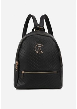 Czarny Casualowy Plecak Ozdobiony Metalicznym Logo i Pikowaniem Jaloedi - id: 2230-NOWY-38-BLACK - marki Renee - 185953106 Czarny Casualowy Plecak Ozdobiony Metalicznym Logo i Pikowaniem Jaloedi ze sklepu renee.pl w kategorii Plecaki - zdjęcie 185953106