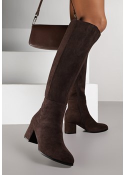 Brązowe Kozaki Vices z Imitacji Zamszu na Niskim Obcasie Typu Słupek Ilovea ze sklepu renee.pl w kategorii Kozaki damskie - zdjęcie 185956117