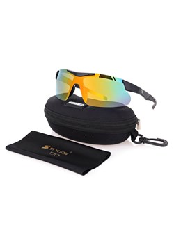 Sportowe okulary przeciwsłoneczne z polaryzacją i filtrem UV400 Black/Orange POL-447B ze sklepu Stylion w kategorii Okulary przeciwsłoneczne damskie - zdjęcie 185962859