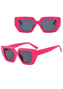 Okulary przeciwsłoneczne z filtrem UV400 STL23E różowe + akcesoria ze sklepu Stylion w kategorii Okulary przeciwsłoneczne damskie - zdjęcie 185965297