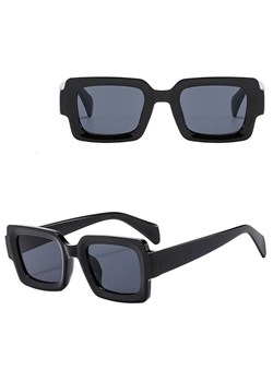 Okulary przeciwsłoneczne z filtrem UV400 STL40 czarne + akcesoria ze sklepu Stylion w kategorii Okulary przeciwsłoneczne damskie - zdjęcie 185965367