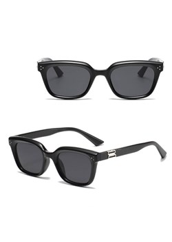 Okulary przeciwsłoneczne polaryzacyjne z filtrem UV400 STL42 czarne ze sklepu Stylion w kategorii Okulary przeciwsłoneczne damskie - zdjęcie 185965395
