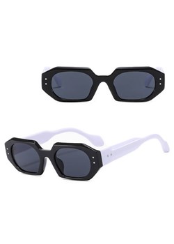 Okulary przeciwsłoneczne z filtrem UV400 STL29A czarno - białe + akcesoria ze sklepu Stylion w kategorii Okulary przeciwsłoneczne damskie - zdjęcie 185965429